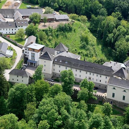 Kloster Wernberg Otel Dış mekan fotoğraf